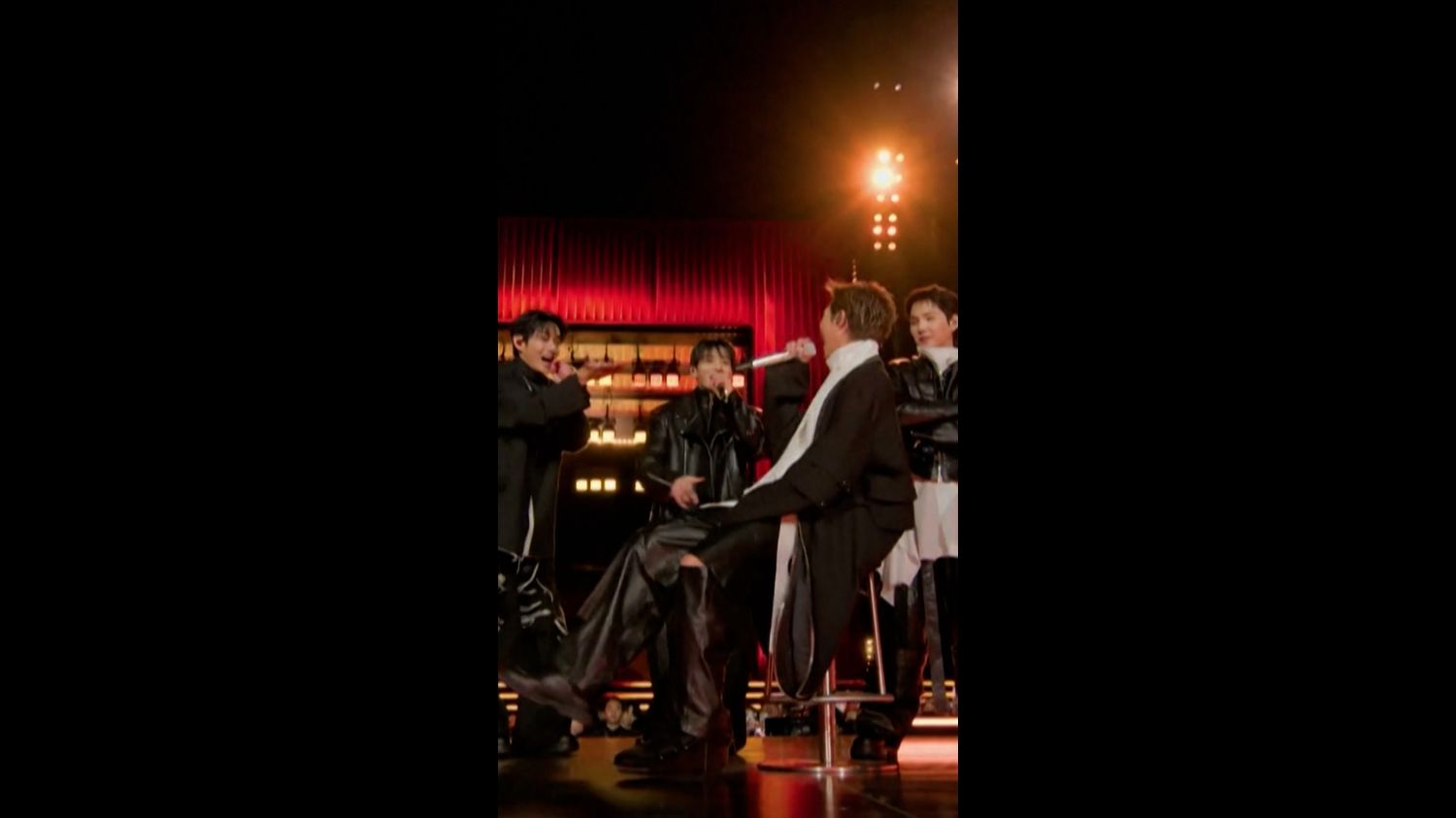 Plus de 100.000 fans réunis à Séoul pour le retour sur scène de BTS