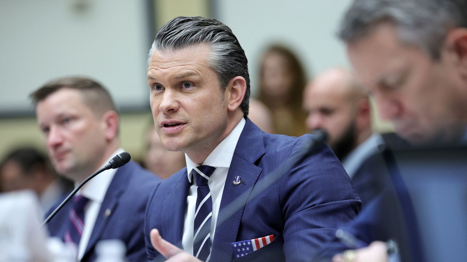 Guerre au Moyen-Orient: le chef du Pentagone critiqué par des députés démocrates