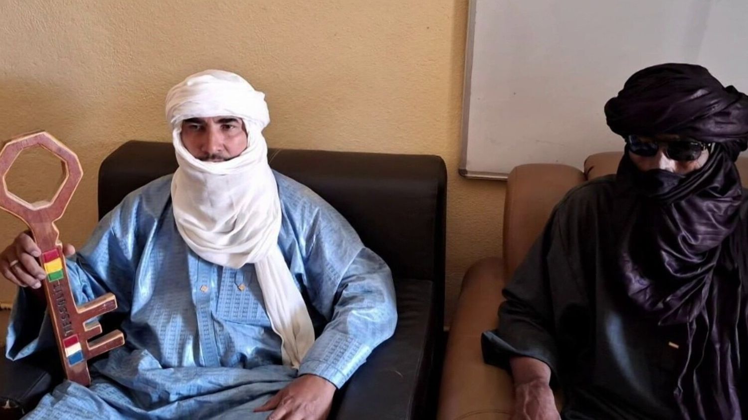 Mali : les djihadistes gagnent du terrain et s'emparent de localités stratégiques pour faire tomber le régime Le Mali est en proie aux djihadistes. Trois localités sont déjà