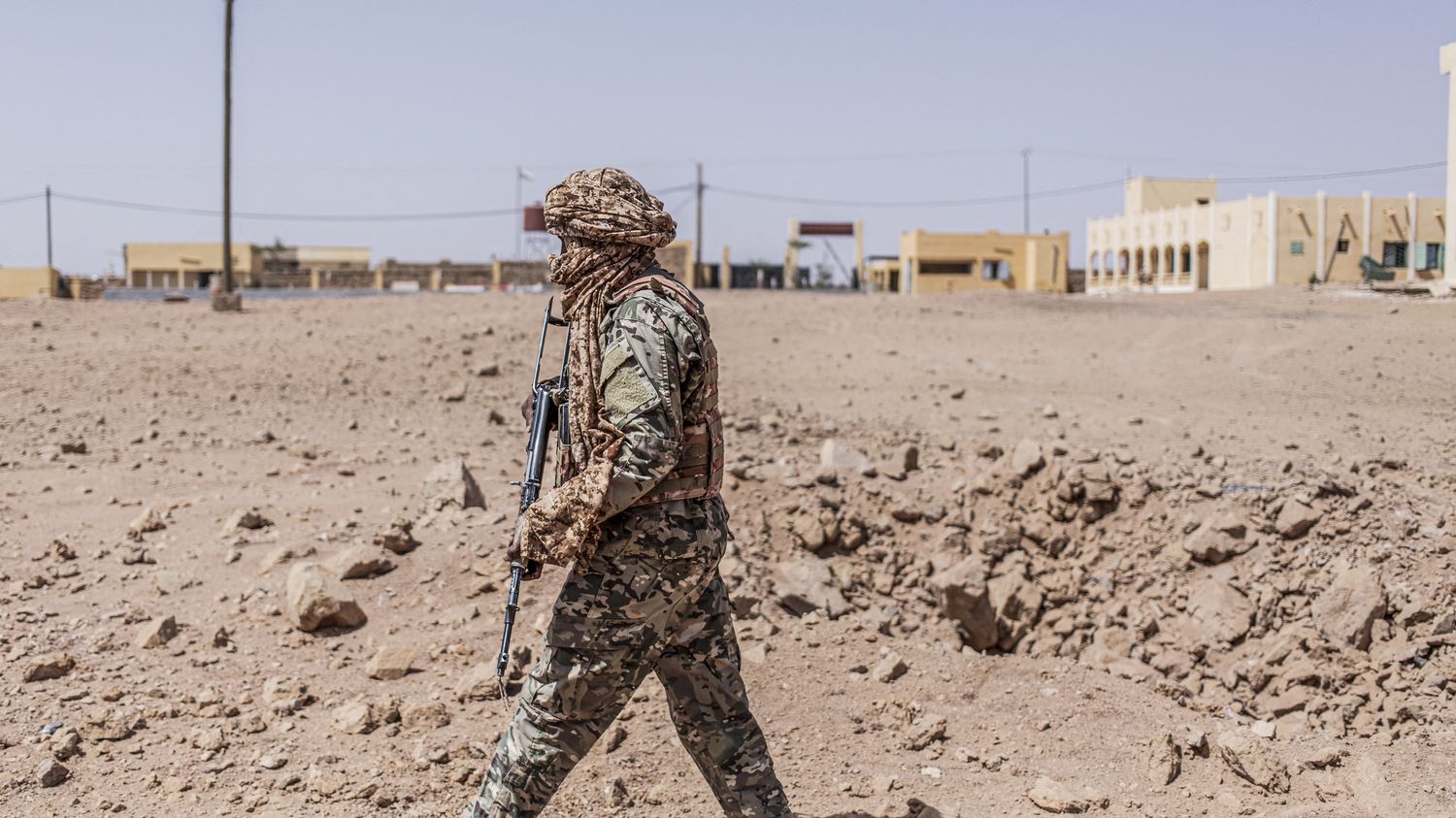 "L'objectif est de faire le maximum de victimes" : l'armée malienne accusée d'avoir utilisé des bombes à sous-munitions Selon plusieurs médias et des collectifs sur place, l'armée