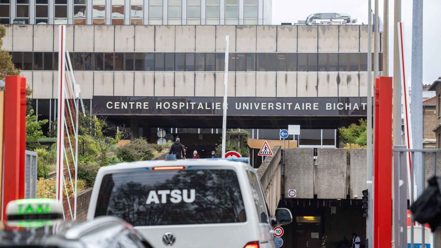 Hantavirus : "C'est mon anniversaire, j'aurais préféré le passer ailleurs que dans une chambre", confie un passager du MV Hondius confiné Une balade quotidienne de moins d'une