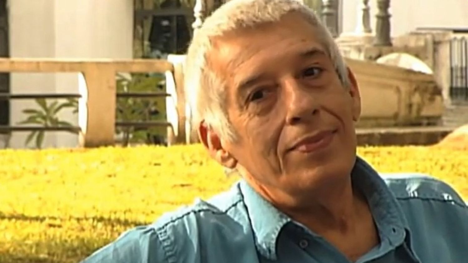 Orlando Senna, figure du cinéma et de la culture au Brésil, est mort à 86 ans Avec Jorge Bodanzky, il avait notamment réalisé "Iracema", un classique du cinéma brésilien qui