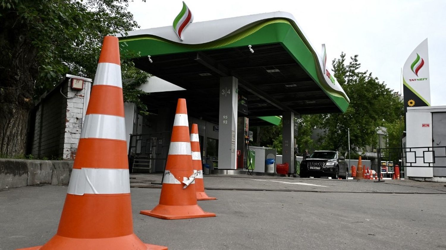 "Il n'y a plus d'essence dans une seule station-service !" : en Russie, le spectre d'une pénurie de carburant