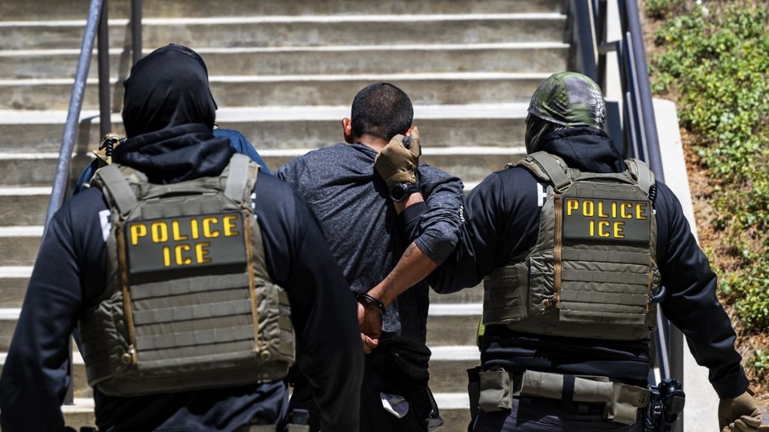 Les Etats-Unis ont expulsé plus de 500 migrants vers des pays d'Afrique où ils n'avaient "aucun contact", selon Human Rights Watch