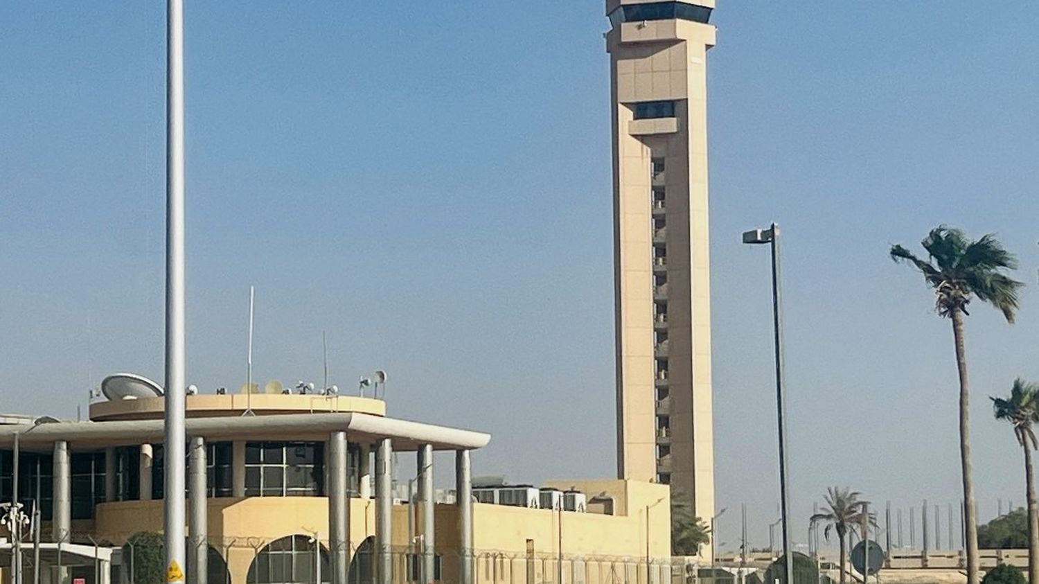 Les houthis ont attaqué l'aéroport de Riyad à vingt reprises depuis début octobre, affirme l'Arabie saoudite