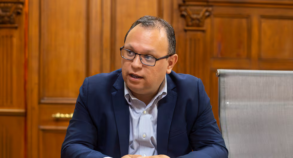 Marco Vinelli insta a la calma ante pedido de JPP de reconteo de votos