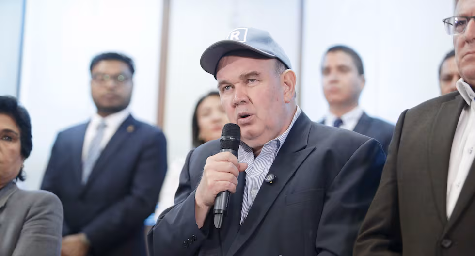 Rafael López Aliaga no asistió a recibir credencial de senador electo