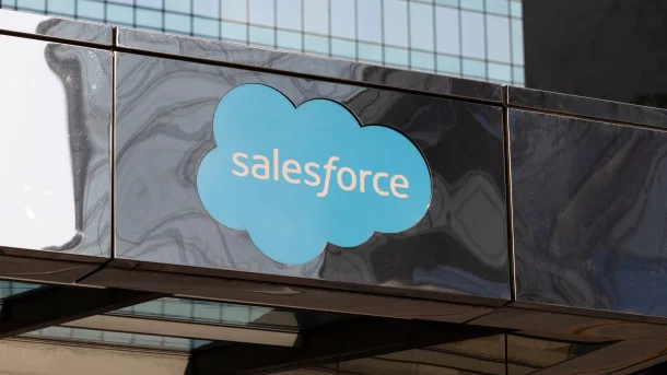 Milliardendeal: Salesforce übernimmt KI-Kundenservice-Plattform FinSalesforce zahlt für 3,6 Milliarden US-Dollar für den Anbieter KI-gestützter Kundenservice-Agenten und will so