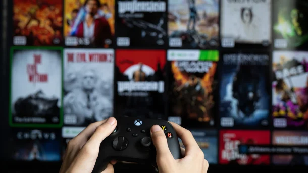 Stop Killing GamesEU-Kommission lässt Gamer abblitzenDie Kommission wird nach der erfolgreichen Initiative für Computerspiele keine gesetzgeberischen Konsequenzen ziehen und nur