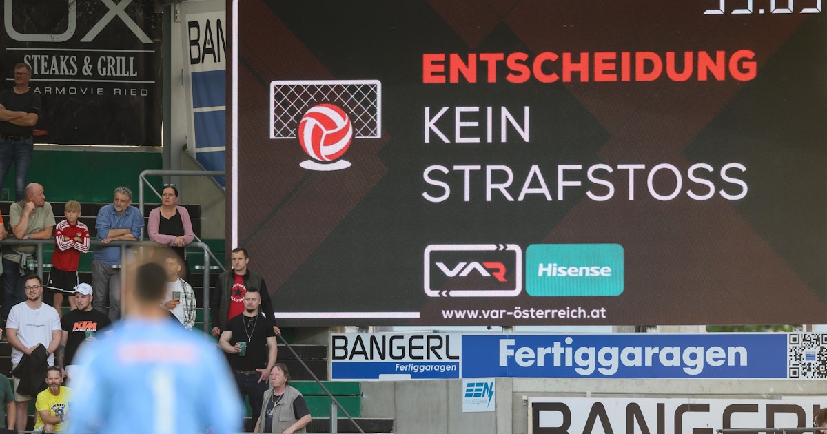 Neue Befugnisse - Nach heftiger Kritik! Bundesliga ändert den VAR