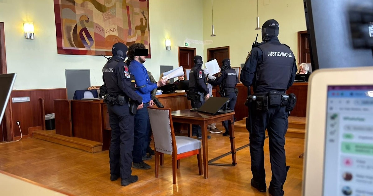 Gebrochene Hand, Zahnschmerzen - IS-Attentäter aus Österreich zittert vor Todesstrafe