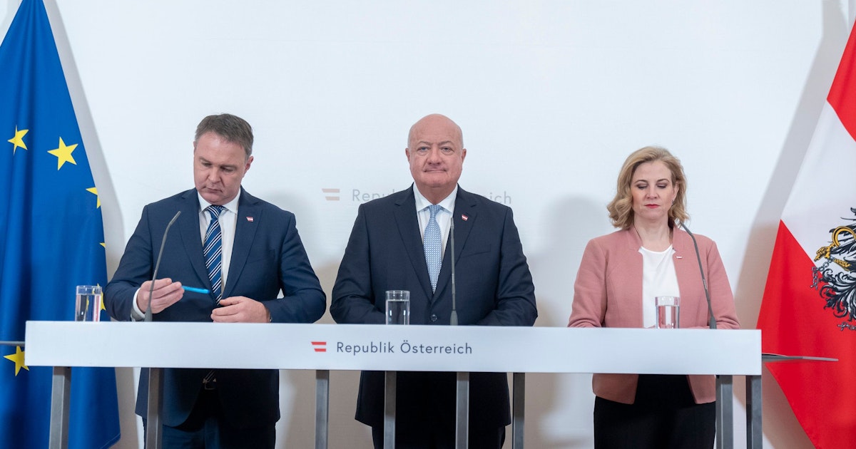 Große "Heute"-Umfrage - Zwei von drei Österreichern mit Regierung unzufrieden
