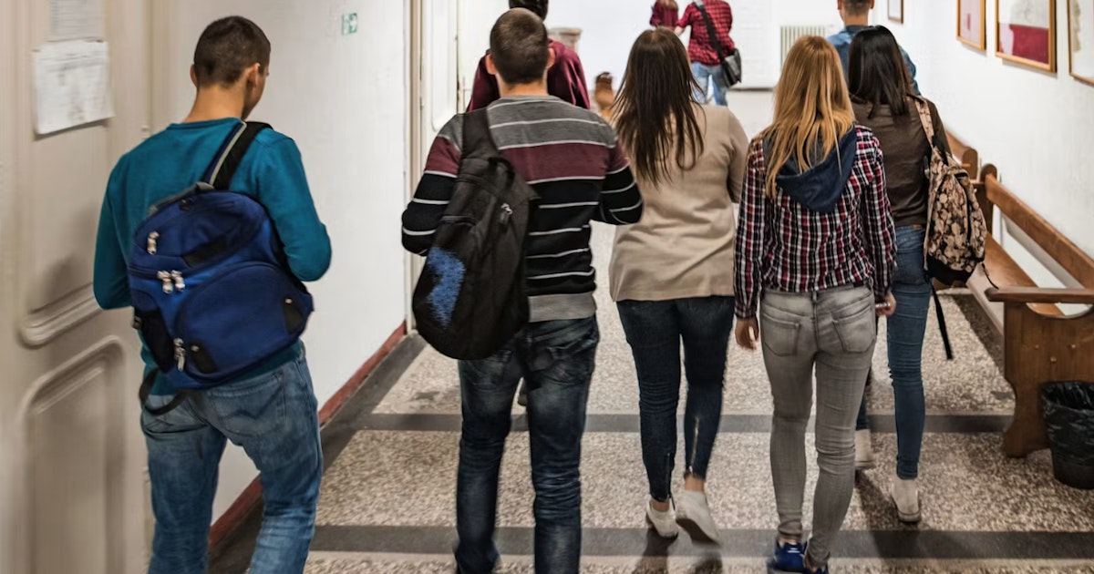 Rechtsextremismus, Islamismus - Lehrer besorgt – "Mehr Schüler radikalisieren sich"