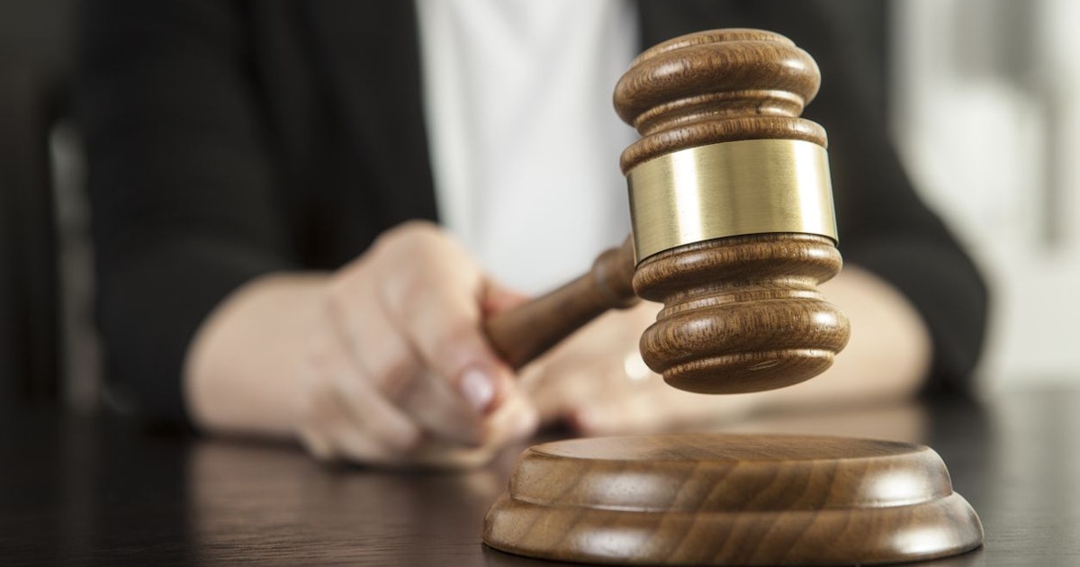 Stiftete Freundin an - Mann wollte Frauen prostituieren: muss 12 Jahre in Haft
