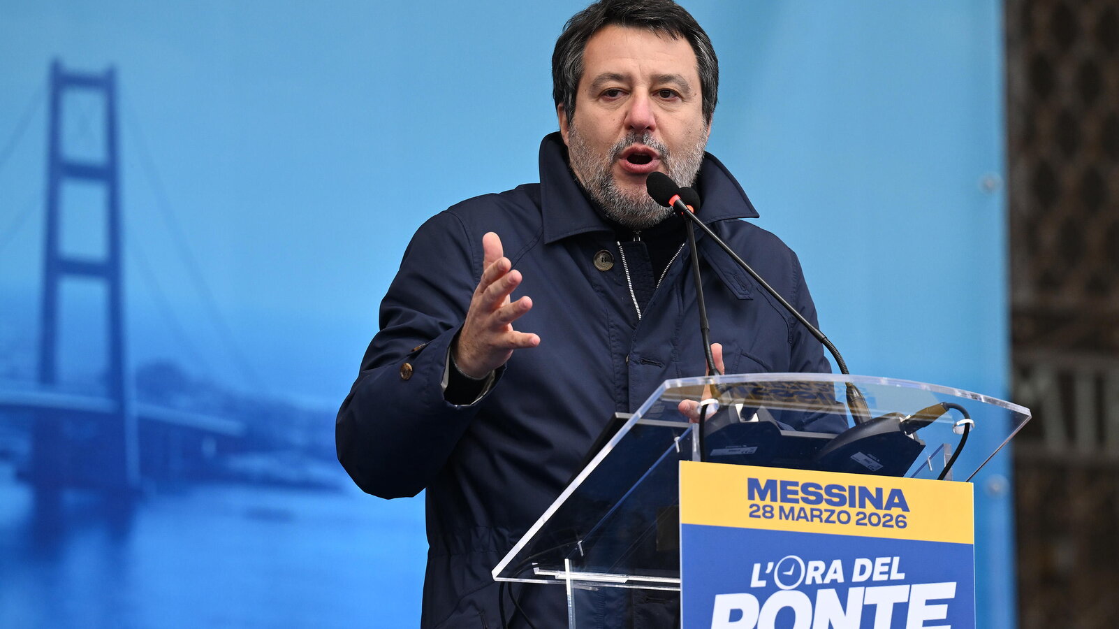 Le manette al Ponte. Forse stavolta i pm hanno fatto un favore a Meloni