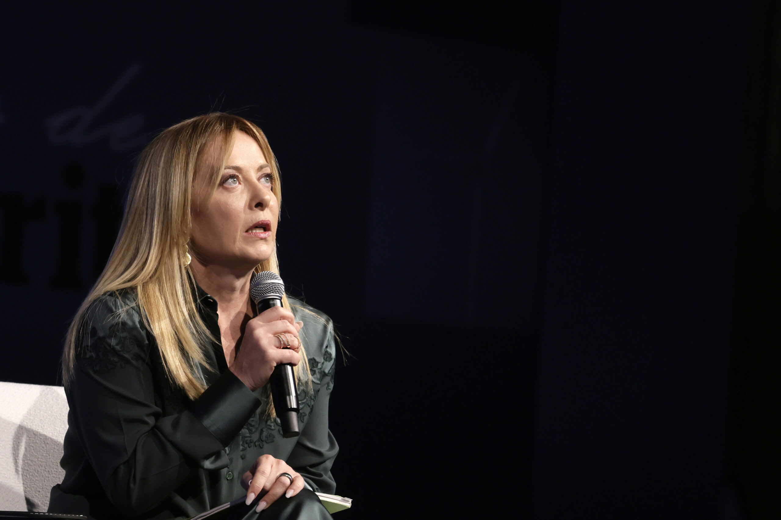 Meloni: “Colpita da Trump, ma nessun contraccolpo nei rapporti Italia-Usa. La politica estera non è Temptation Island”