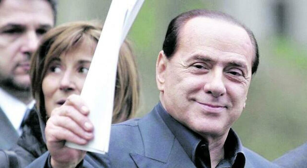Nel nome di Berlusconi, tre anni dalla scomparsa La messa della famiglia e l’omaggio di Mediaset