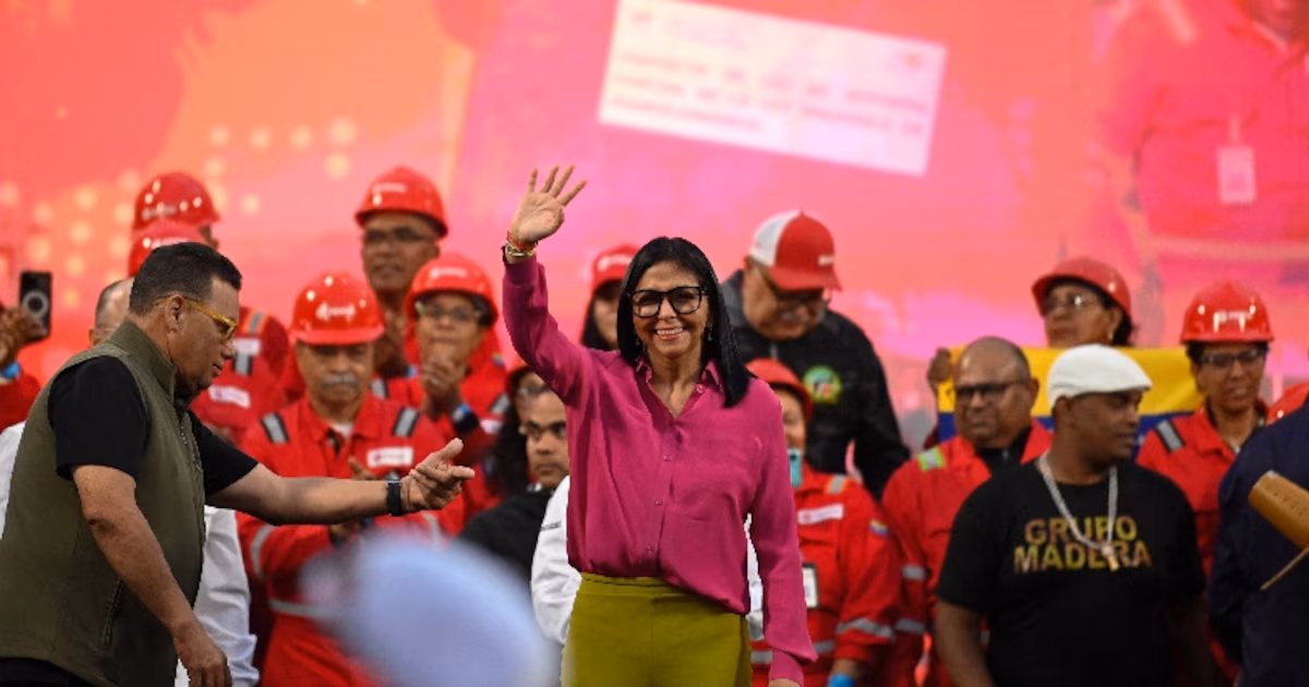 Gobierno de Delcy Rodríguez atiende el reclamo de los empresarios y regula los Consejos de Trabajadores