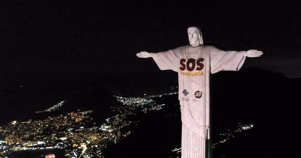 El Cristo Redentor de Rio de Janeiro se iluminó con la bandera de Venezuela en homenaje a las víctimas de los terremotos