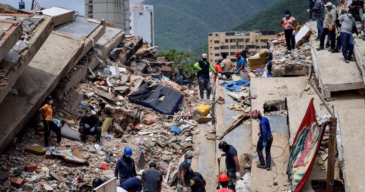 El gobierno de Venezuela elevó a 2.954 el número de muertos por los devastadores terremotos