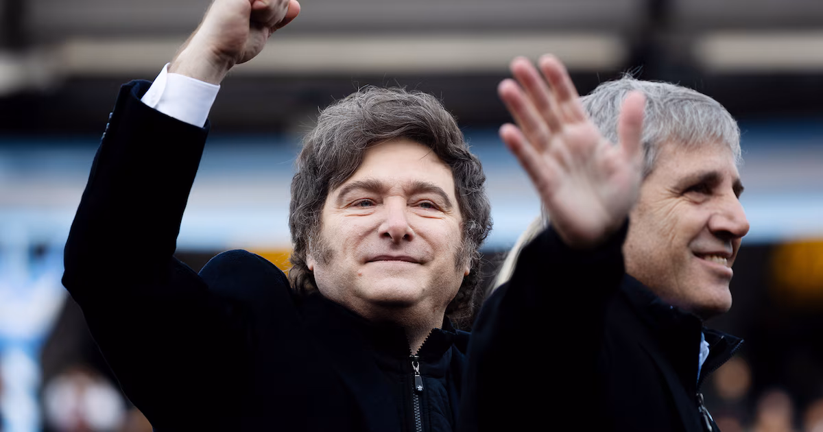 Luis Caputo tiene razón: la economía se llevará puesta a la política, pero nadie sabe para beneficio de quién