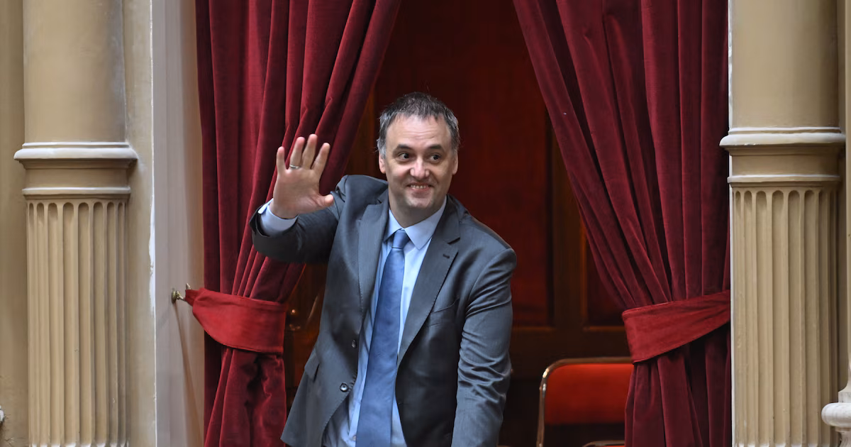 Toma fuerza la moción de censura contra Adorni: el dilema de los gobernadores y el factor clave del PRO y la UCR
