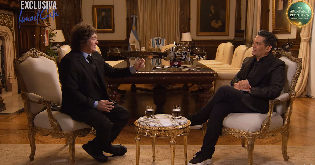 Javier Milei respaldó la presión de Donald Trump sobre Cuba y aseguró que el régimen "se va a terminar cayendo solo"