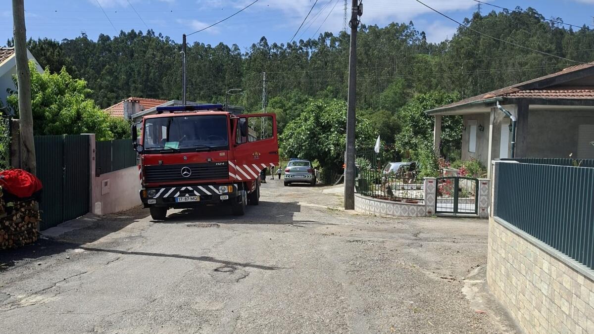 Incêndio em habitação deixa seis pessoas desalojadas
