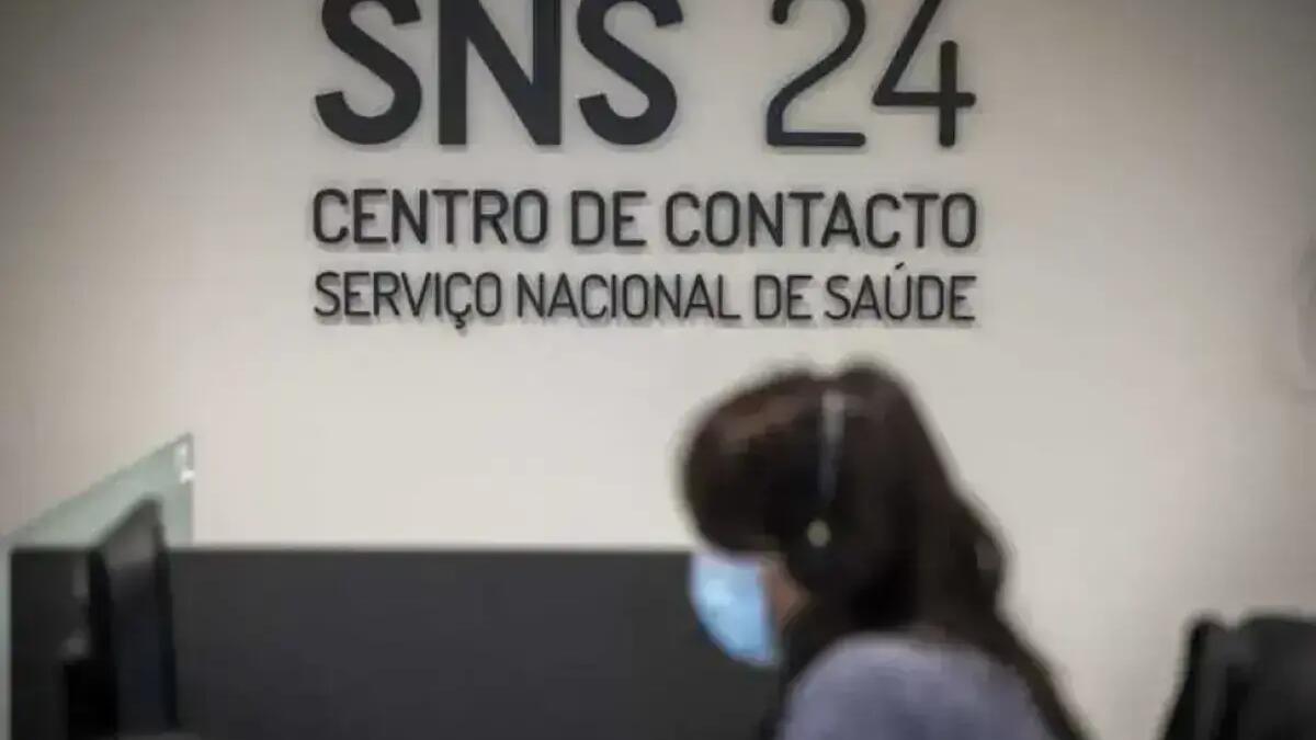 Greve inédita no SNS24 ameaça deixar doentes horas à espera