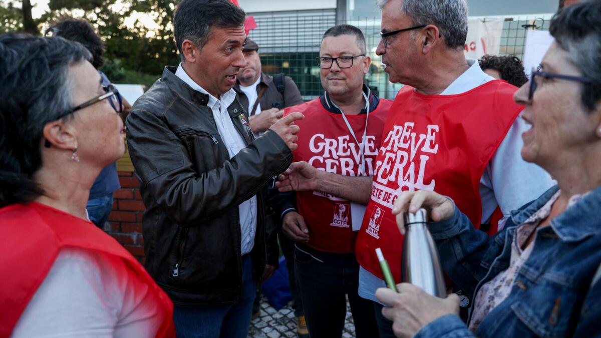 Ao minuto: Dia de greve geral contra o pacote laboral