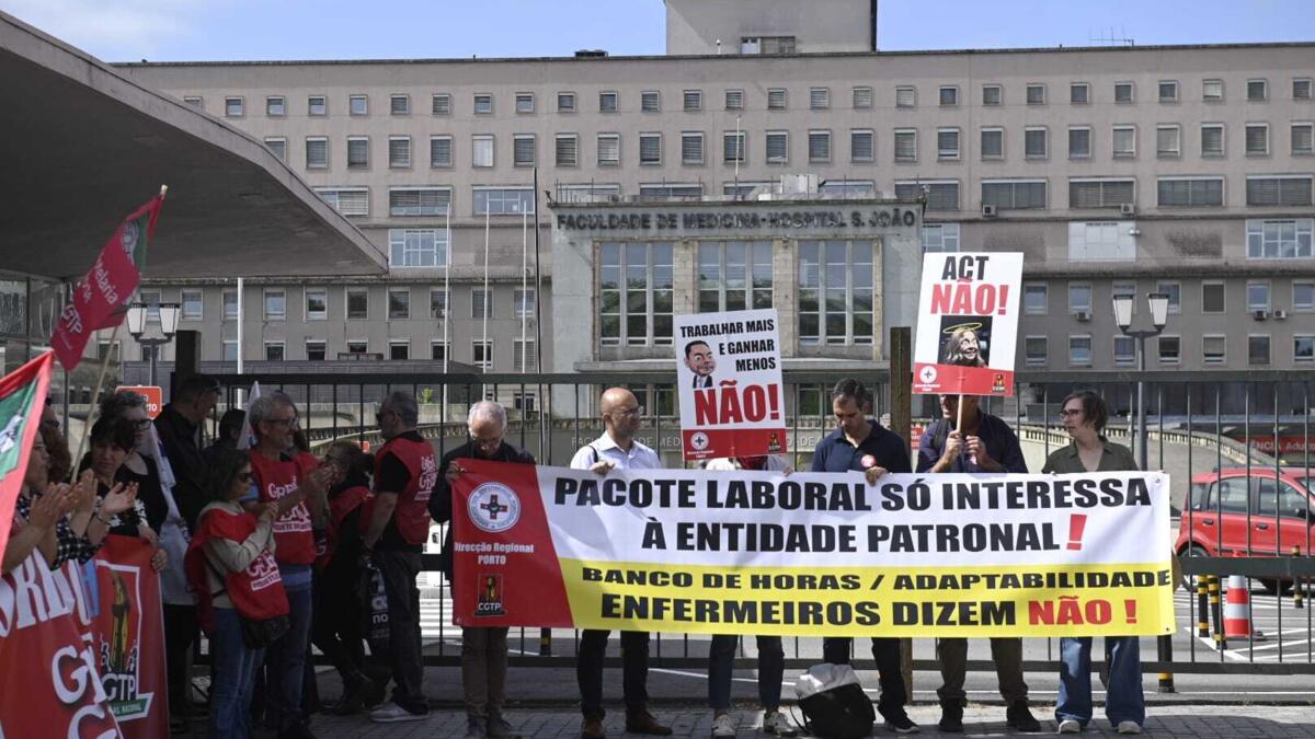 Hospital de São João: "Ontem enviaram mensagem para virmos hoje. Viemos para nada"