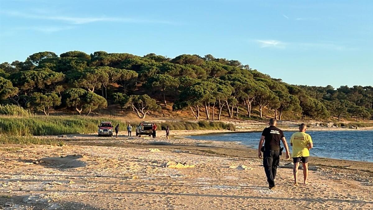 Homem morre enquanto pescava na lagoa de Albufeira em Sesimbra