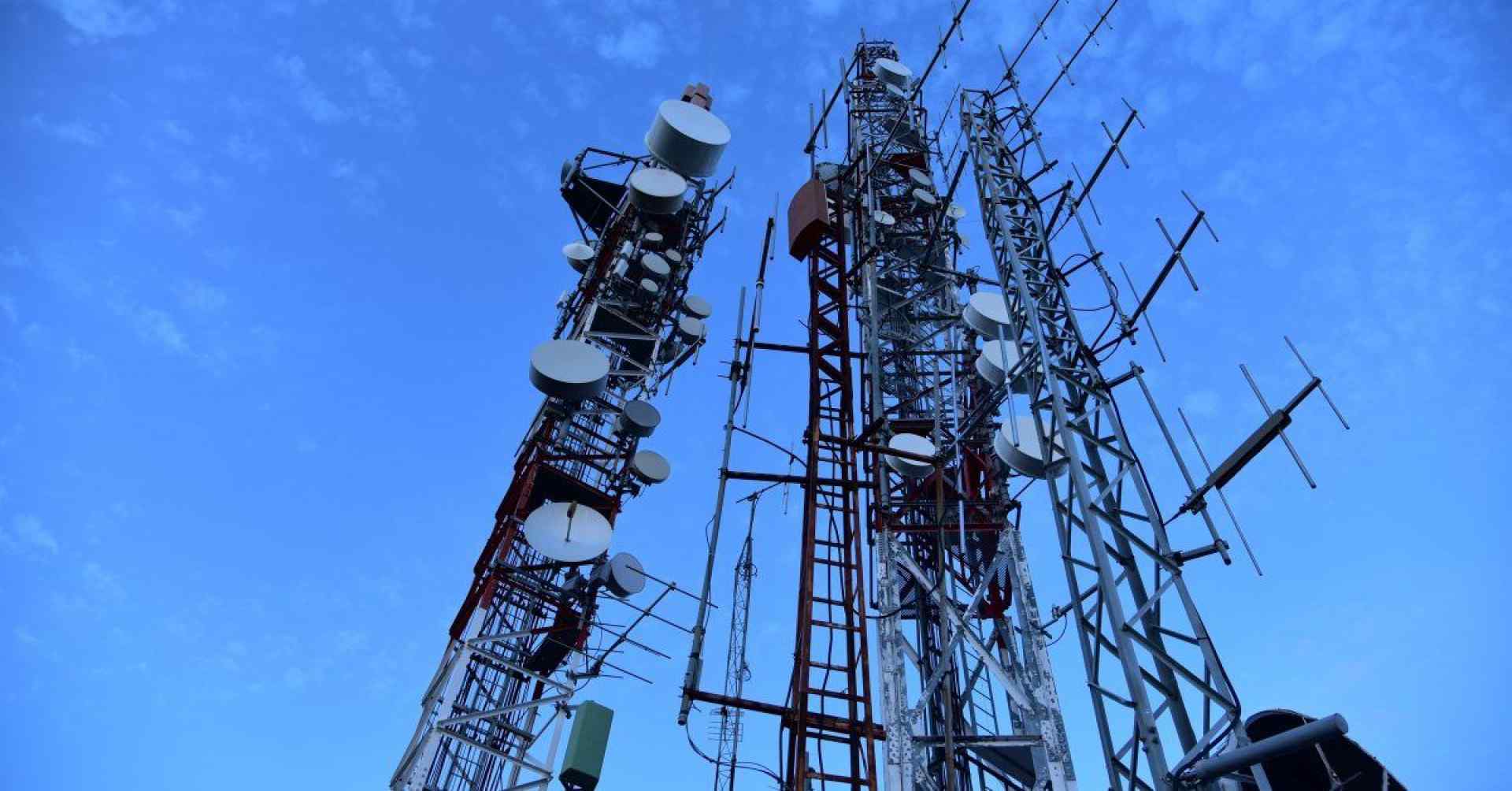 Digital exclusion and the challenges of connectivity in Angola