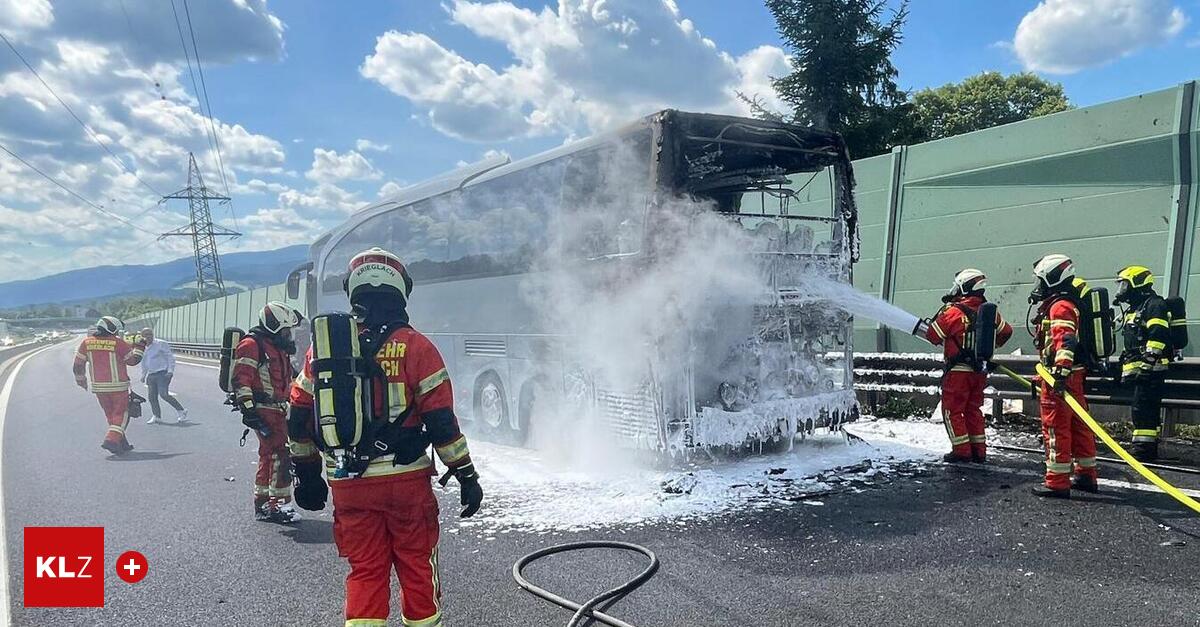Reisebus mit 27 Kindern begann während der Fahrt zu brennen