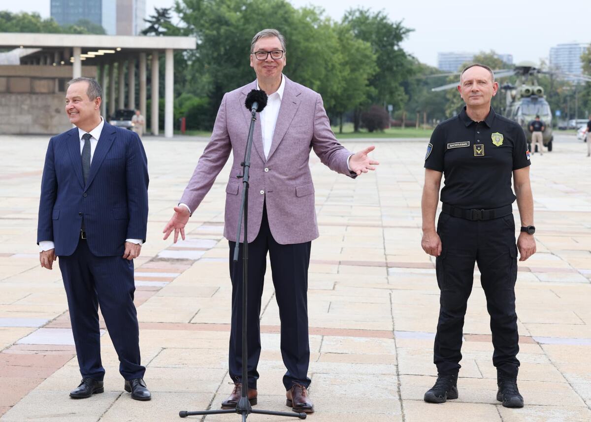 UŽIVO VUČIĆ O NAPADIMA IZ REGIONA: Ja sam dežurni krivac za sve! Moraju da pišu o nekome važnom, kad nemaju svog važnog