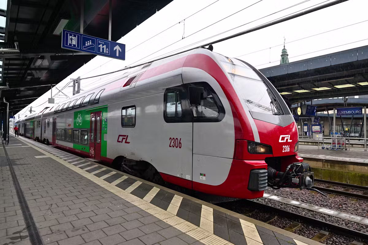 Spray au poivre dans un train à Leudelange: 2 suspects arrêtés