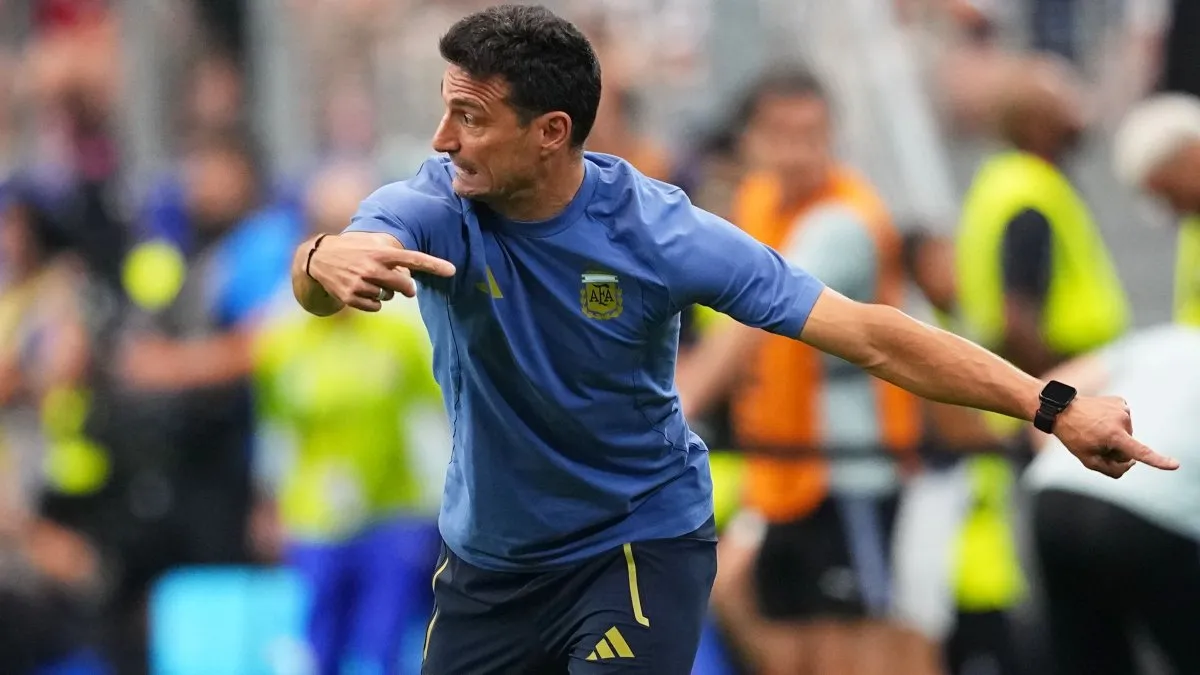 Scaloni de la gente: un romance de cien capítulos y el fin de la grieta Menotti-Bilardo