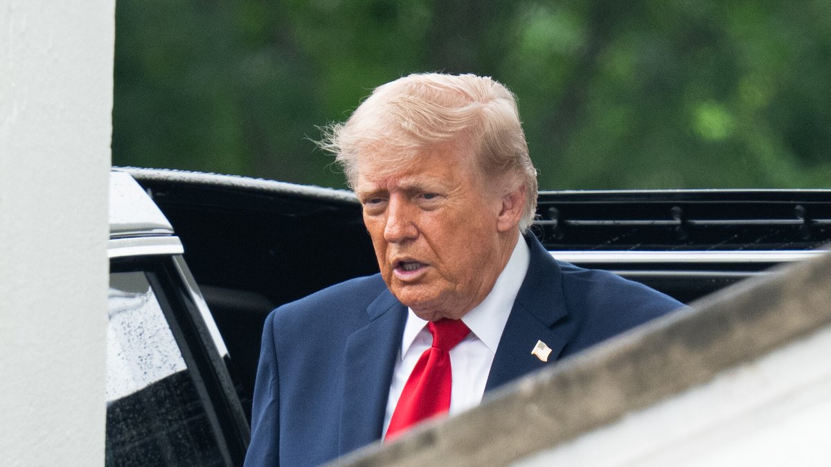 Donald Trump : plus de trois heures à l'hôpital pour son examen médical, le président américain estime que tout s'est "parfaitement passé"