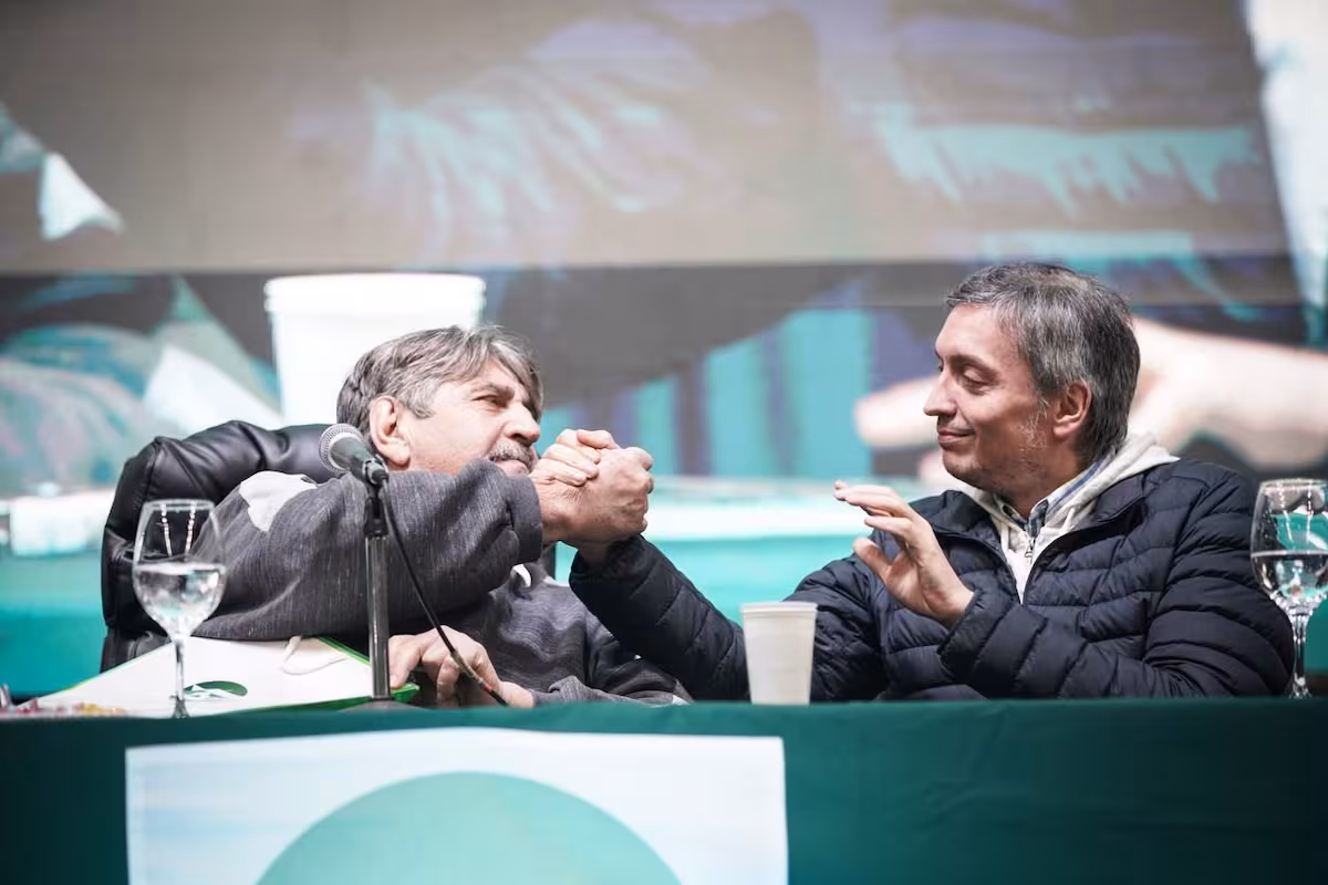 Banco de horas y aportes. La reforma laboral de Milei encuentra aliados en el peronismo