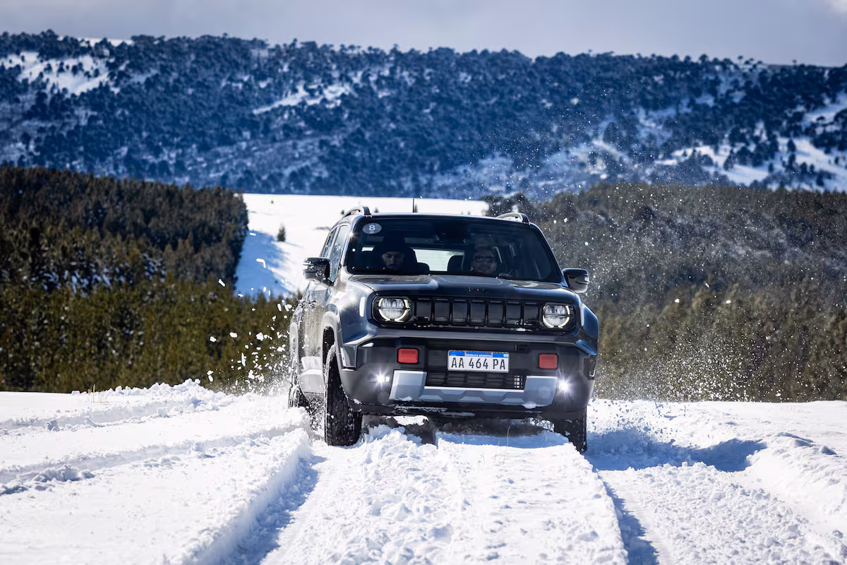 Travesía en la Patagonia neuquina. Jeep Renegade: aventura entre Aluminé y Villa Pehuenia
