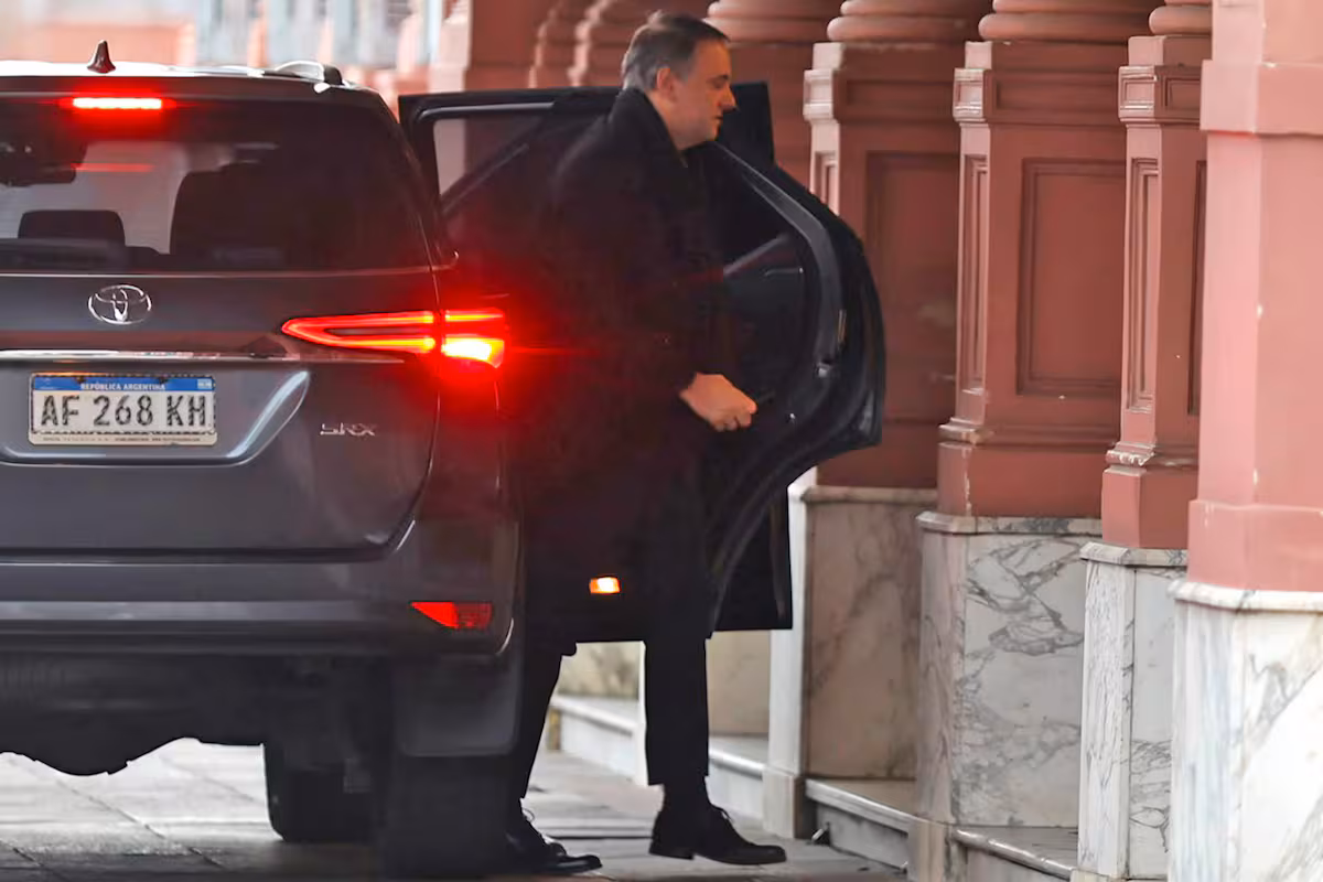 Enriquecimiento ilícito. El fiscal Pollicita ordenó nuevas medidas de prueba en la causa contra Adorni