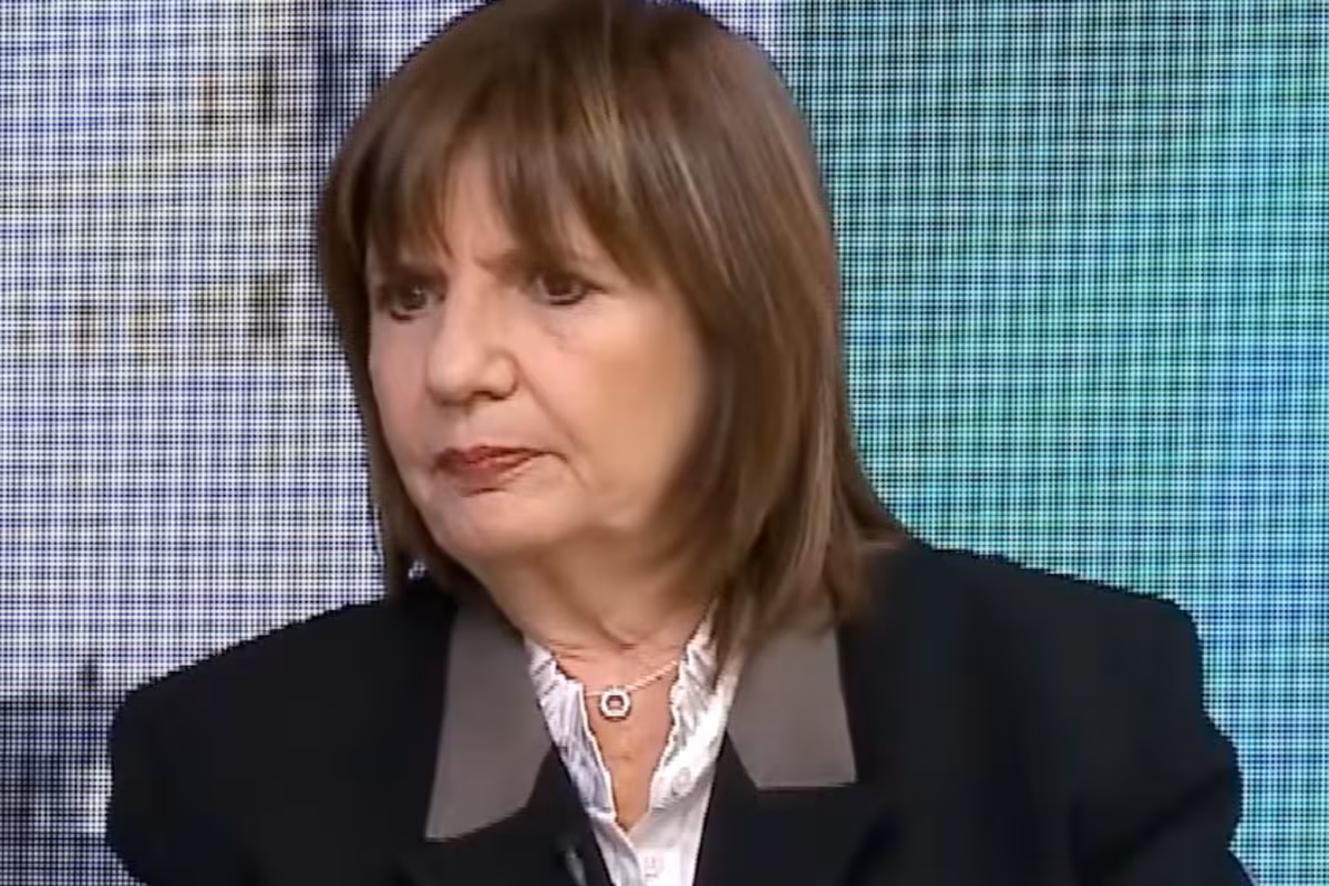 Críticas veladas a Macri. Bullrich dijo que una moción de censura contra Adorni hubiera dado la vuelta al mundo