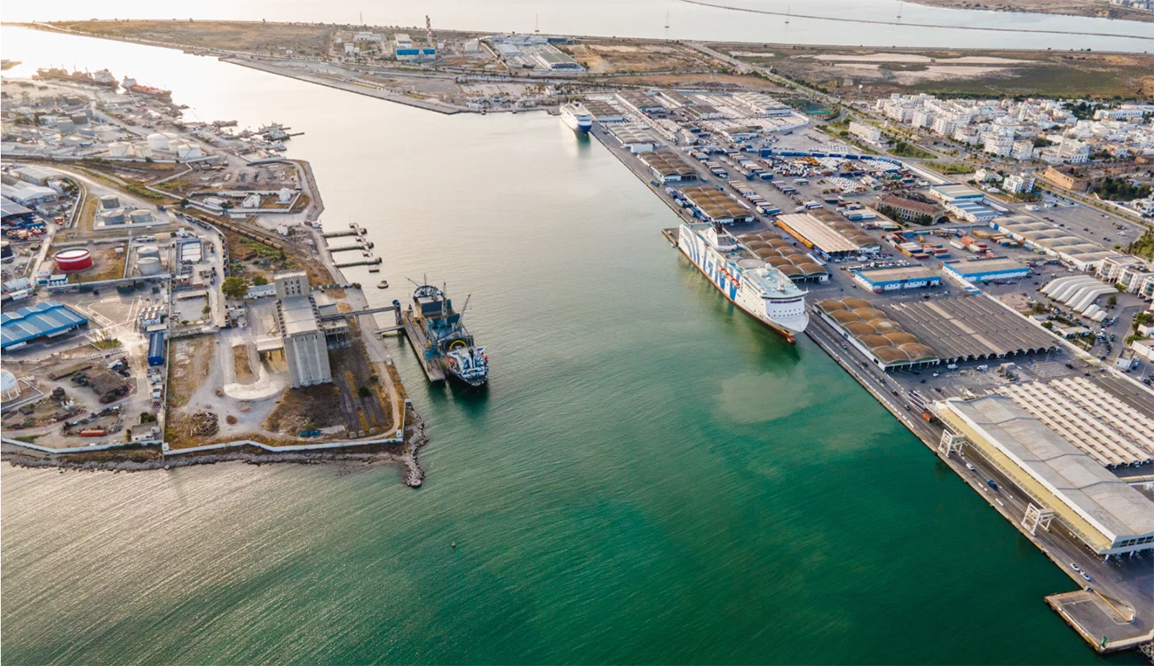 Le groupe belge DEME décroche un contrat stratégique pour moderniser trois ports tunisiens