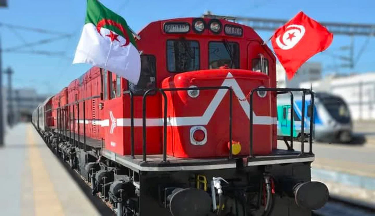 Train international Alger–Tunis : nouveaux horaires et tarifs en vigueur
