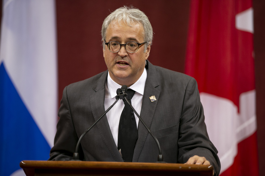 Élections provinciales 2026 L’ex-ministre caquiste Pierre Dufour se rallie au PLQ