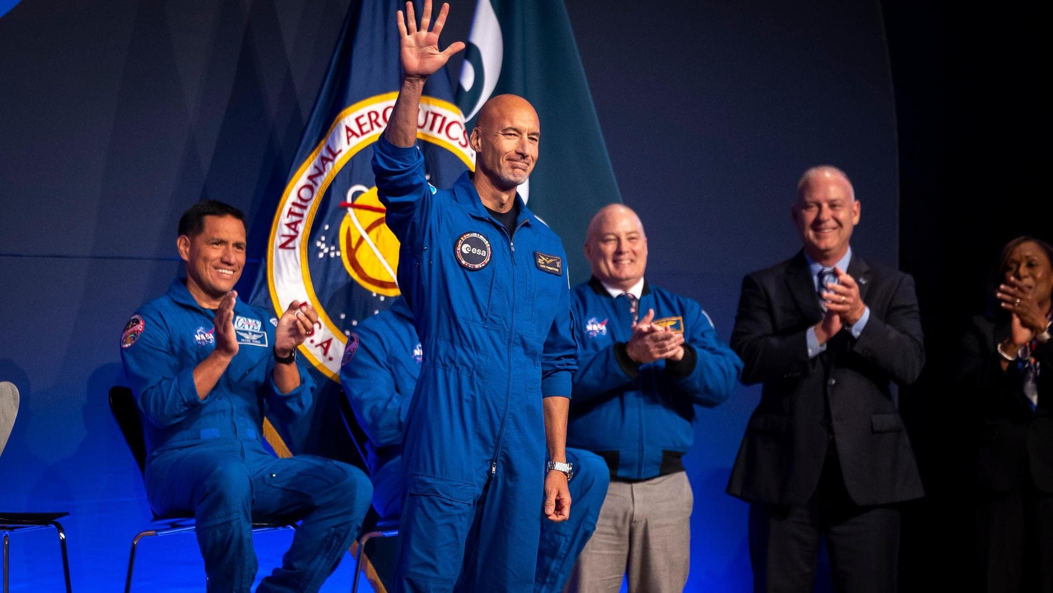Parmitano, missione Luna: sarà il pilota di Artemis III. “Che orgoglio, è un sogno”