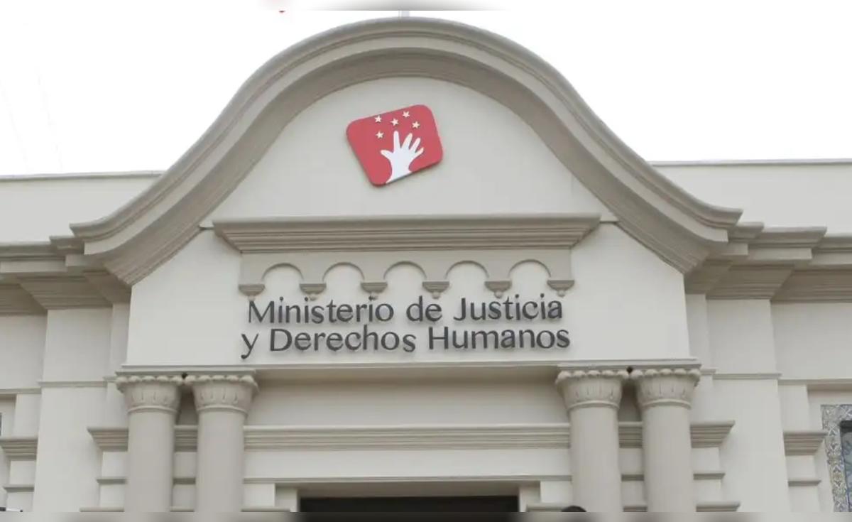 Ministerio de Justicia completa la Comisión de Gracias Presidenciales