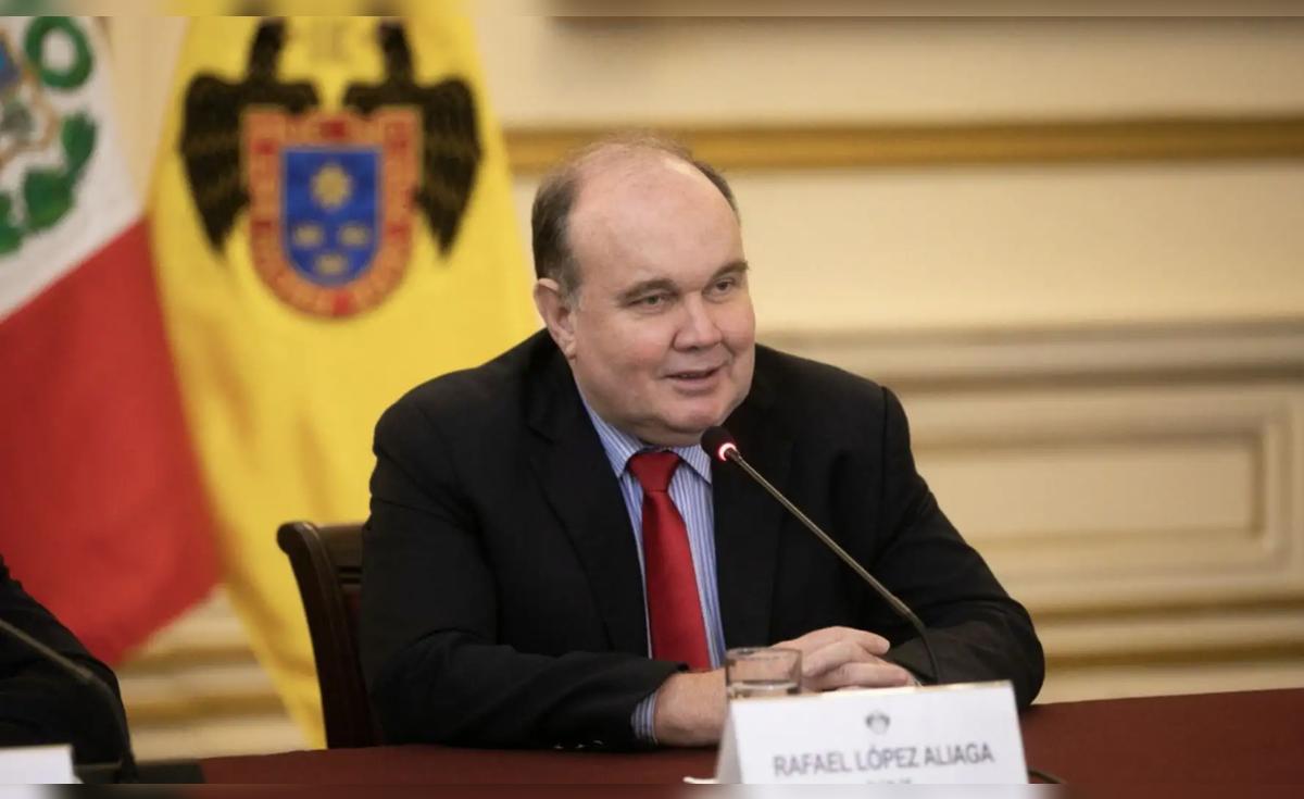 Rafael López Aliaga asegura que envío carta notarial al JNE para que no le entreguen credenciales de senador