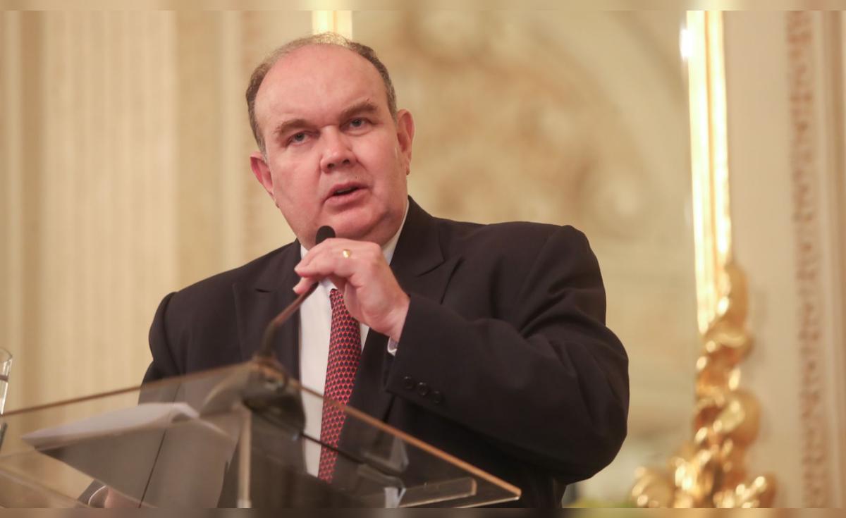 Congreso remite al JNE oficio enviado por López Aliaga informando que no asumiría como senador