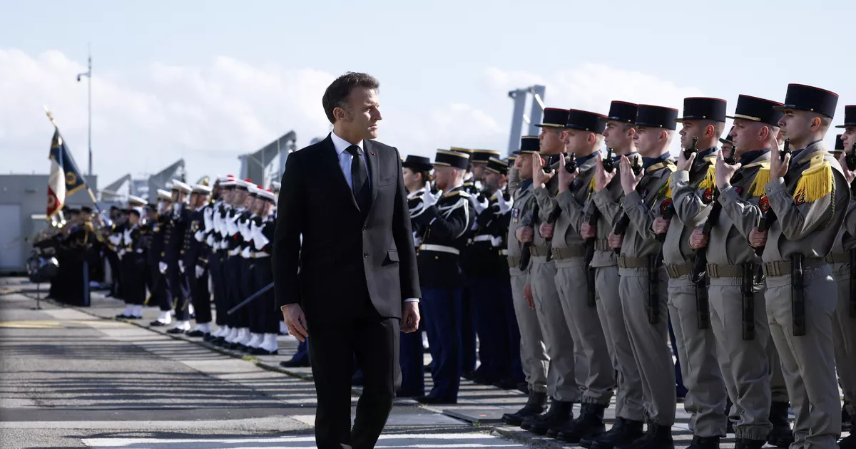 EN DIRECT - Huit pays européens intéressés par la «dissuasion avancée» française, annonce Emmanuel Macron